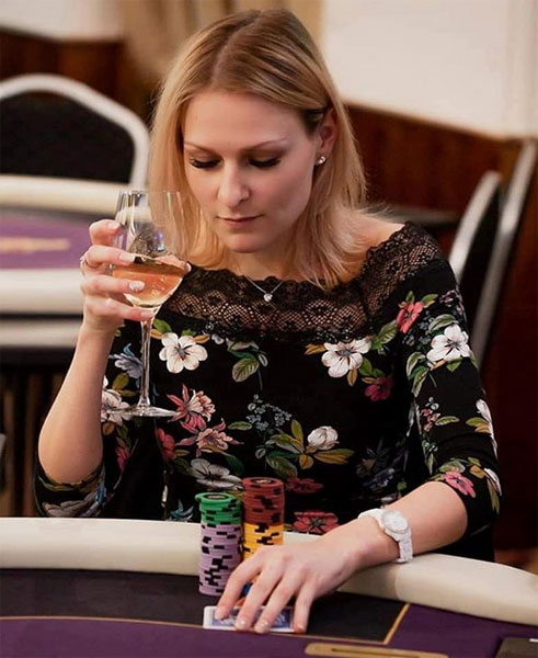 Dagmar Hunova (Дагмар Гунова) - Девушки и покер - Девушки и покер