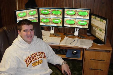 imgname--online_pro_poker_player_profiled---50226711--jhubbard.jpg